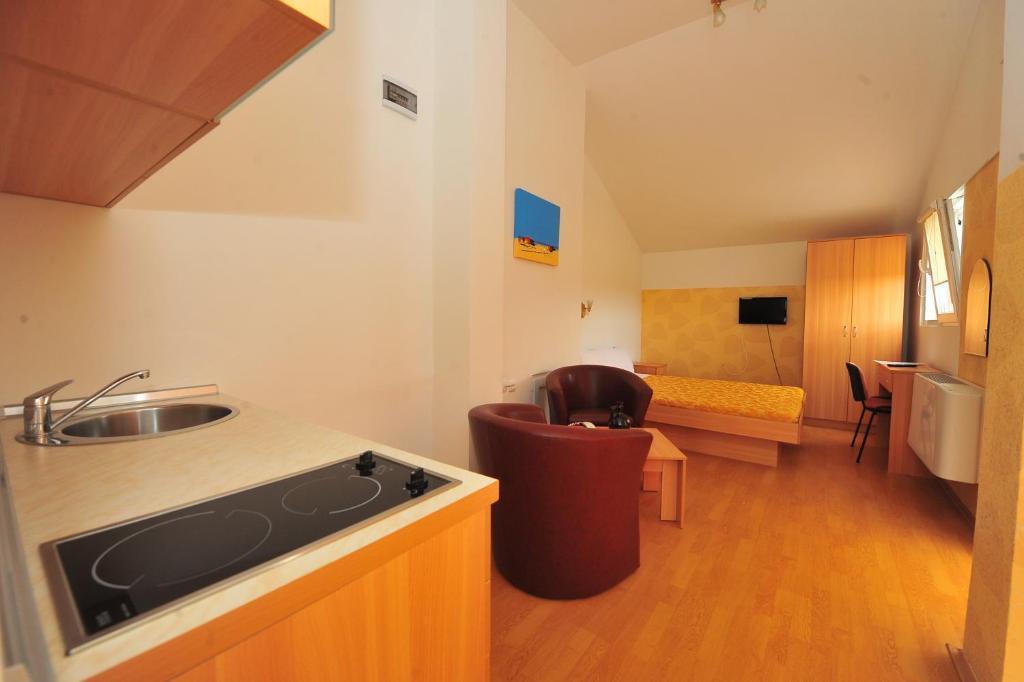 Motel Livija Petrovec Phòng bức ảnh